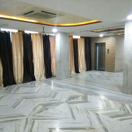 Hotel Shree Pushpak Raigarh Экстерьер фото